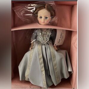 Madame Alexander First Ladies Series lV New In Box Caroline Harrison